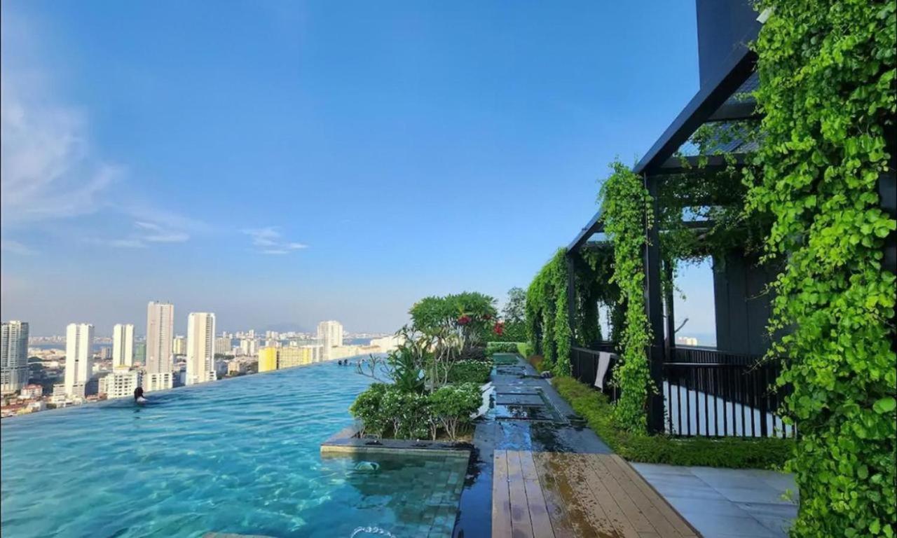 Beacon Executive Suite - Skypool Penang View Georgetown Exterior foto