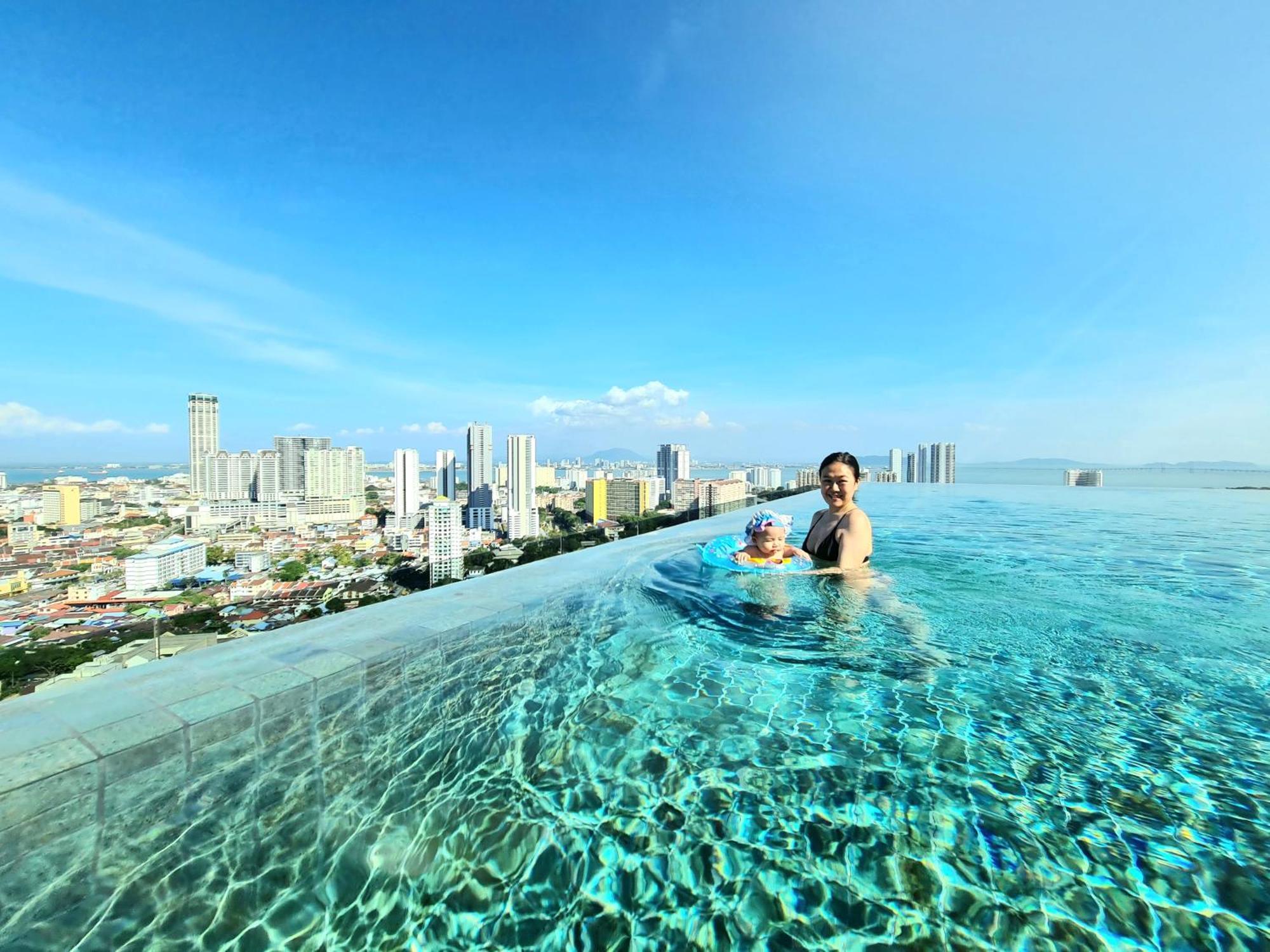 Beacon Executive Suite - Skypool Penang View Georgetown Exterior foto